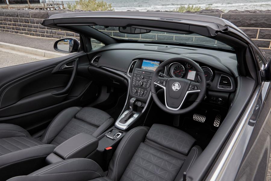  Holden Cascada Turbo 2015 года  (фото 16 из 17)